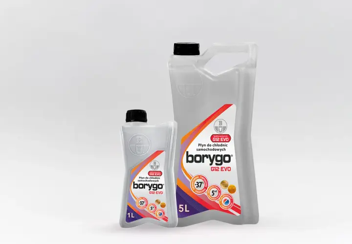 Dwa opakowania płynu do chłodnic samochodowych borygo G12 EVO: 1L i 5L. Oznaczenie płynu chłodniczego wskazuje na ochronę do -37°C.