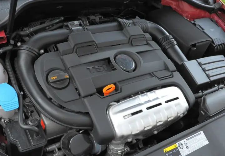 Silnik 1.4 TSI 150KM. Wymiana paska rozrządu co 120 tys. km lub 6 lat.