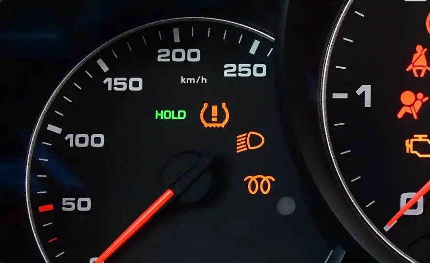 Kontrolka TPMS - Diagnostyka i naprawa czujnika ciśnienia opon